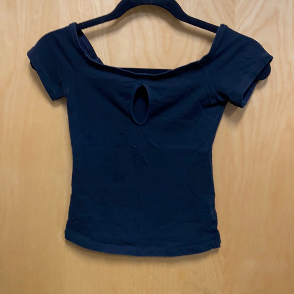 Size XS. Express off the shoulder crop top